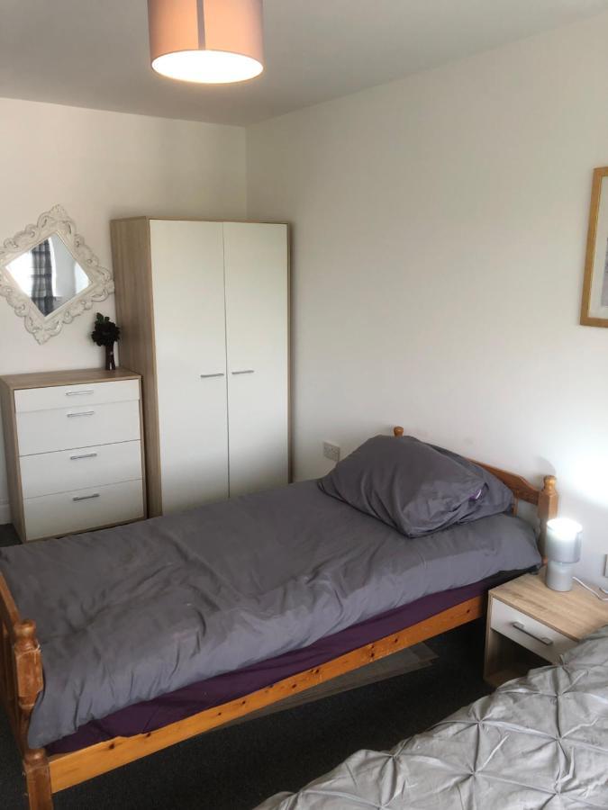 Lighthouse Apartment Largs Buitenkant foto